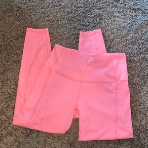 2 Victoria Secret Sport Leggings One Pink One Camo